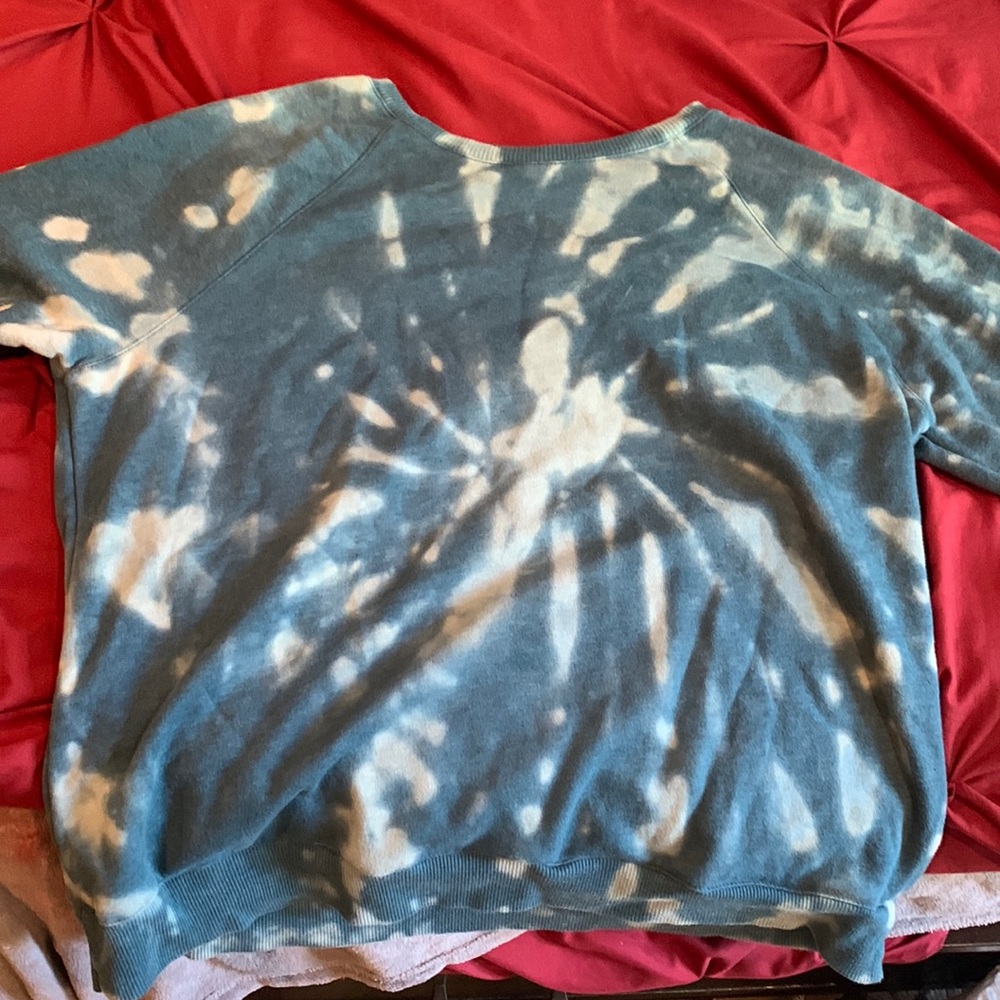 tie dyed sweatshirt